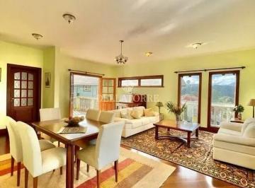 Casa · 344m² · 3 Quartos · 3 Vagas · Casa em Golfe, Teresópolis/RJ de 344m² 3 quartos à venda por R$ 1.500.000,00