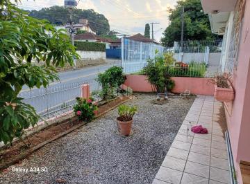 Casa · 185m² · 4 Quartos · Conforto e Espaço para Sua Família | Casa com 4 Suítes na Ponta de Baixo em São Jose. SC