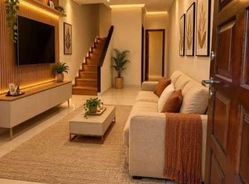 Casa · 80m² · 2 Quartos · 1 Vaga · Sobrado à venda no Taboão da Serra, localização que facilita a sua rotina!