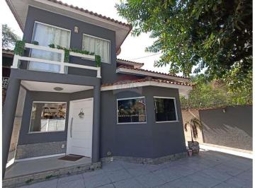 Casa · 200m² · 3 Quartos · 3 Vagas · Casa de Condomínio para venda em Taquara de 200.00m² com 3 Quartos, 2 Suites e 3 Garagens