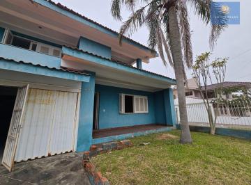 Casa · 4 Quartos · 4 Vagas · Sobrado em Capão da Canoa