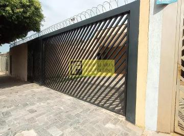 Casa · 230m² · 3 Quartos · Casa para alugar em Parque Quinta Das Paineiras de 230.00m² com 3 Quartos e 1 Suite