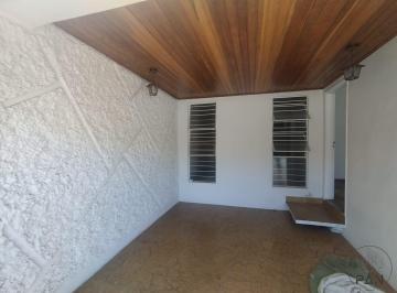 Casa de 3 quartos, Botucatu · Casa para venda em Vila Dos Lavradores de 200.00m² com 3 Quartos, 1 Suite e 1 Garagem