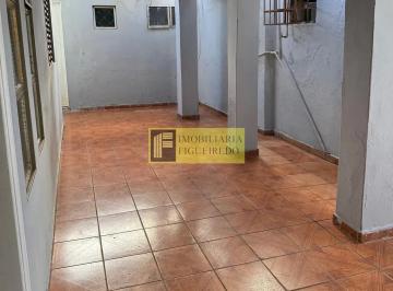 Casa · 150m² · 2 Quartos · 2 Vagas · Casa para alugar em Jardim Residencial Vetorasso de 150.00m² com 2 Quartos e 2 Garagens