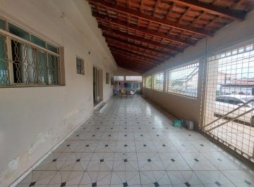 Casa de 3 quartos, Sorocaba · Sobrado Espaçoso na Vila Carvalho – 3 Dormitórios, 2 Suítes e 3 Vagas