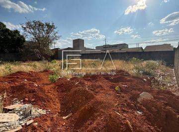 Imagem 1 · Terreno para venda em Parque Vila Verde, Formosa