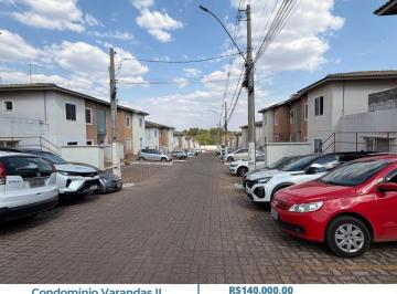Apartamento de 2 quartos, Valparaíso de Goiás · Vendo apartamento reformado no 1° andar no Condomínio Varandas Paraíso II, Chácaras Ypiranga B