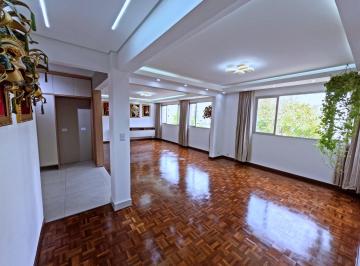 Apartamento de 3 quartos, Curitiba · Apartamento reformado 143m² privativos - Água Verde