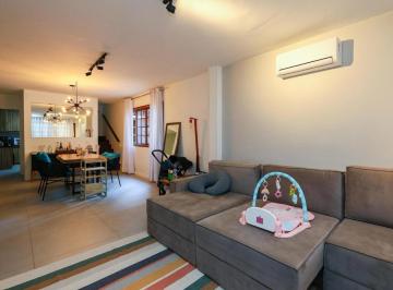 Casa de 3 quartos, São Paulo · Casa com 3 dormitórios 3 vagas no Morumbi Sul - Amplo Quintal
