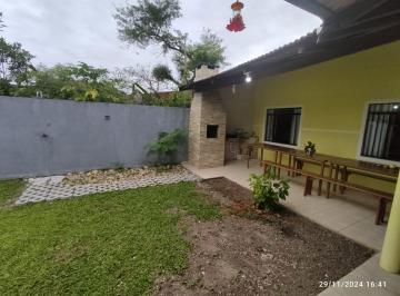 Casa de 3 quartos, Guaratuba · Casa para Alugar na Temporada em Coroados Guaratuba