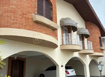 Foto 01 · Casa à venda em Sorocaba-SP: 3 quartos, 1 suíte, 3 salas, 3 banheiros, 6 vagas de garagem, 335 m² de