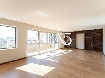 1 · 4 quartos (2 suítes) a passos do Graciosa Country Club | 293 m² privativos