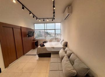 Apartamento · 33m² · 1 Quarto · Lindo Loft Totalmente Mobiliado e Reformado para Morar ou Aluguel por Temporada