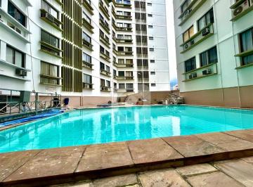 Apartamento · 60m² · 2 Quartos · 1 Vaga · APARTAMENTO DE 2 QUARTOS , 1 SENDO SUITE , VAGA DE GARAREM NA ESCRITURA E PRÉDIO COM PISCINA .