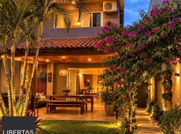 Casa · 190m² · 4 Quartos · 3 Vagas · Casa à venda - em Nonoai