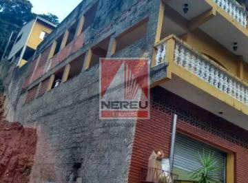 Casa · 256m² · IMÓVEL COM 3 CASAS INDEPENDENTES À VENDA – EXCELENTE LOCALIZAÇÃO
