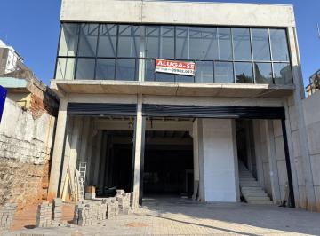 Comercial · 600m² · 2 Quartos · 4 Vagas · Aluga loja nova com 600m² na Plinio Brasil Milano