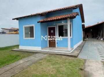 Casa · 440m² · 2 Quartos · 2 Vagas · Casa com 2 Quartos, Suíte, Varanda e Anexo à Venda em Itaipuaçu | Maricá
