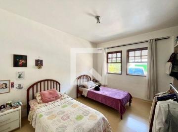 Sobre o imóvel: Casa extremamente bem localizada. São duas casas independentes, · Casa à Venda - Santa Inês, 6 Quartos, 400 m² - Belo Horizonte