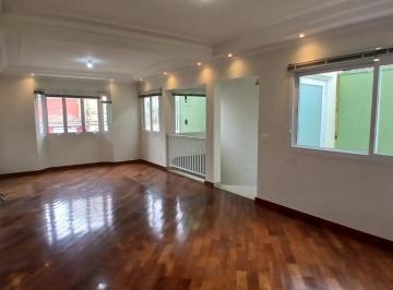 4d5dc709-3d59-46b0-955e-e0545a989c13 · Casa para venda em Lapa com 3 quartos, sendo 1 suíte, 296m²