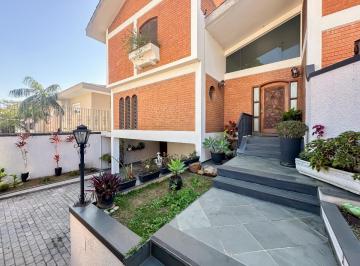 06a0cd13-e46c-4dc1-b995-7c7bcc722760 · Casa para venda em Brooklin com 6 quartos, sendo 2 suítes, 380m²