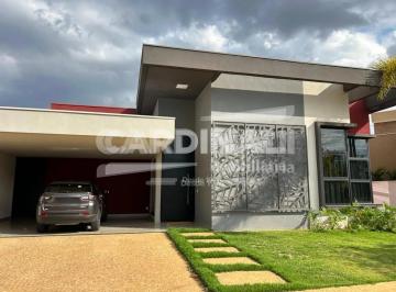 Casa · 287m² · 3 Quartos · 4 Vagas · Casa de Condomínio para venda em Parque Residencial Damha de 287.00m² com 3 Quartos, 3 Suites e 4 Ga