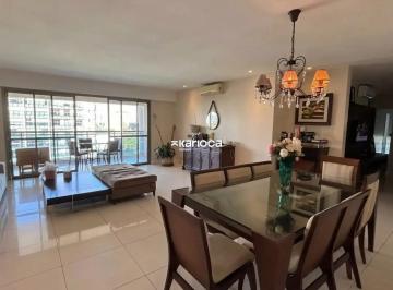 Apartamento · 206m² · 4 Quartos · 3 Vagas · Apartamento no Santa Mônica Jardim Mobiliado de 206m com 4 Suítes e 3 Vagas na Barra da Tijuca P