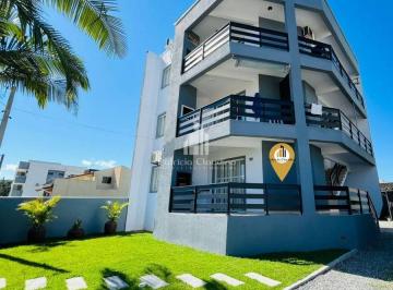 Apartamento · 89m² · 2 Quartos · 1 Vaga · Apartamento Térreo Para 07 Pessoas Á 100 Metros da Praia!