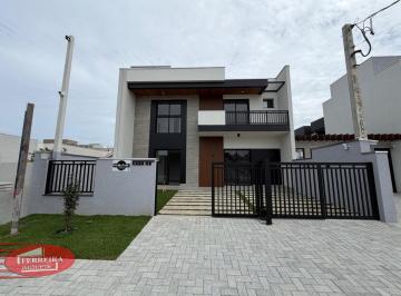 Casa · 89m² · 2 Quartos · 2 Vagas · Sobrado frente para Rua