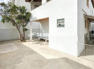 Casa · 160m² · 3 Quartos · 2 Vagas · Casa com 3 quartos para Locação, Nova Suíssa - Belo Horizonte