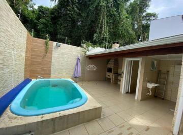 Casa · 152m² · 3 Quartos · 2 Vagas · Sobrado com piscina no Jardim Marambaia