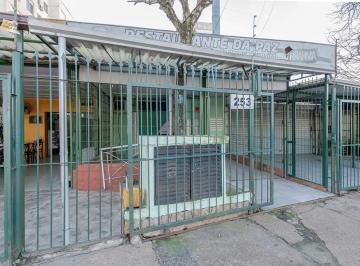 Comercial · 74m² · 2 Vagas · Comercial à venda - em Humaitá