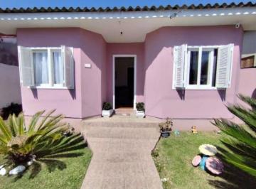 Casa · 300m² · 2 Quartos · 2 Vagas · CASA IMPECÁVEL NO RESIDENCIAL TRÊS FIGUEIRAS – SANTA ISABEL | VIAMÃO