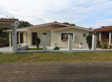 Casa · 504m² · 3 Quartos · 1 Vaga · Casa Ampla em condomínio fechado, Escriturado!