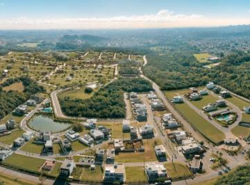 Terreno · 193m² · Terreno à venda - em Petrópolis