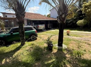 Foto 01 · Maravilhosa Casa para Locação em Guarapari-ES, Itapebussu: 3 Quartos, 3 Suítes, Área Gourmet, Piscin