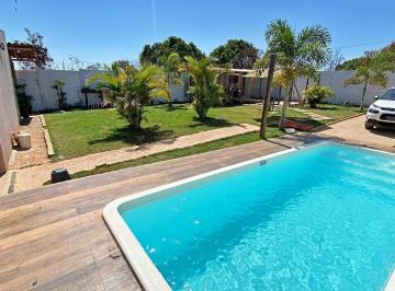 Casa · 360m² · Casa porteira fechada com piscina no bairro Duque de Caxias em Mateus Leme | JUATUBA IMÓVEIS 