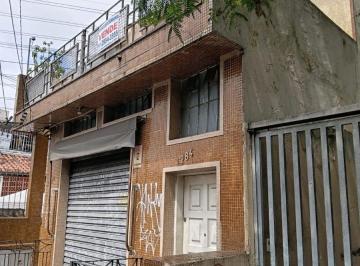 Casa de 6 quartos, São Paulo · 3 casas e um ponto comercial no mesmo terreno 216m² à venda na Vila Paiva