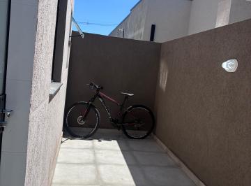 Apartamento de 2 quartos, São José dos Pinhais · Apartamento Garden com 2 quartos, muito ensolarado e semimobiliado