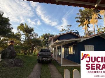 Foto 01 · Sítio à venda em Tijucas com piscina e lagoa