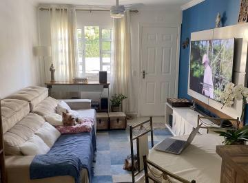 Casa · 106m² · 3 Quartos · 2 Vagas · Casa de condomínio com 3 quartos e 2 banheiros à venda, por R$ 660mil
