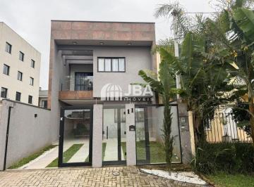 01 · Casa à venda - no Centro