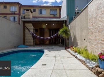 Casa · 110m² · 4 Quartos · 4 Vagas · Casa no Partenon de 3 dormitórios  - PARA ALUGAR