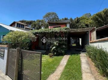 Casa · 190m² · 3 Quartos · 2 Vagas · Casa ampla e exclusiva na Praia da Pinheira