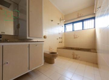 Casa · 411m² · 4 Quartos · 4 Vagas · Sobrado à venda, 411 m² por R$ 1.050.000,00 - Centro - Jaboticabal/SP