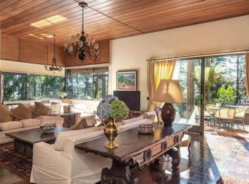 Casa · 39983m² · 6 Quartos · 20 Vagas · Casa à venda, 39983 m² por R$ 6.800.000,00 - Capivari - Campos do Jordão/SP