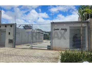 Casa · 2 Quartos · 1 Vaga · Casa 2 quartos para alugar – residencial tranquilo, próximo à rua principal do bairro do Planalto.