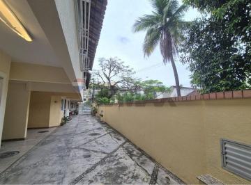 Casa · 107m² · 3 Quartos · 8 Vagas · Casa em condominio 3 quartos entre Anil e Freguesia 107m²