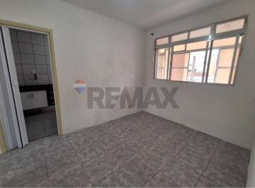 Apartamento · 70m² · 2 Quartos · Apartamento amplo de dois dormitórios no Bom Retiro