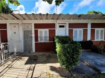 Casa · 31m² · 1 Quarto · 1 Vaga · À venda casa em condomínio com localização privilegiada no bairro Palmeiras em Cabo Frio